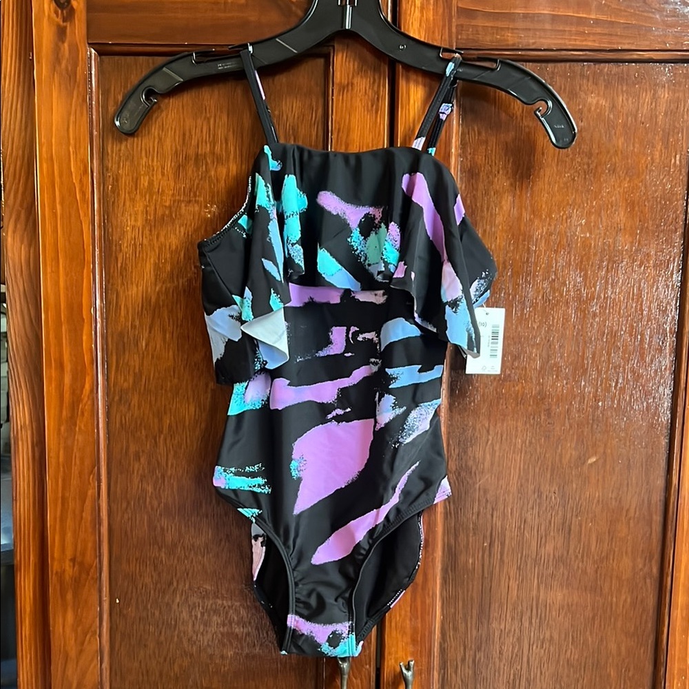 Girls 1 piece, sugar & jade brand black